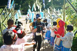 BIB: 9512, 
                            <button type="button" onclick="openModal(19071365)" class="btn btn-primary btn-sm float-right btn-popup" data-toggle="modal" data-target=".modal-high-quality">
                        <i class="fas fa-shopping-cart"></i> Add to Cart
                    </button>
                                            <button type="button" onclick="isThisMe(19071365, true)" class="btn btn-success btn-sm float-right btn-popup btn-isme hidden" data-toggle="tooltip" data-placement="bottom" title="นี่คือรูปของคุณใช่ไหม คลิกที่นี่เพื่อเอาเข้าอัลบั้ม">
                        <i class="fas fa-plus"></i> Add to album
                    </button>
                    <button type="button" onclick="isThisMe(19071365, false)" class="btn btn-warning btn-sm float-right btn-popup btn-isnotme hidden">
                        <i class="fas fa-ban"></i> Remove from album
                    </button>